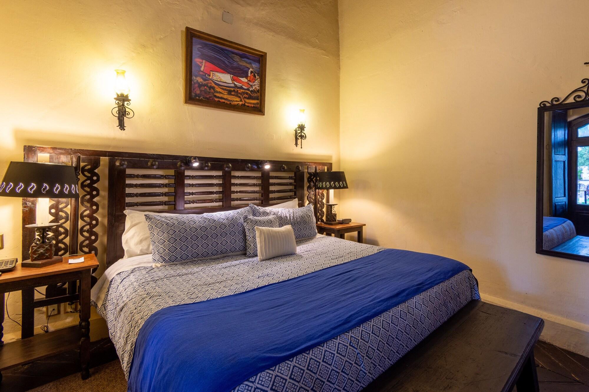 Hotel Mansion Iturbe Пацкуаро Экстерьер фото