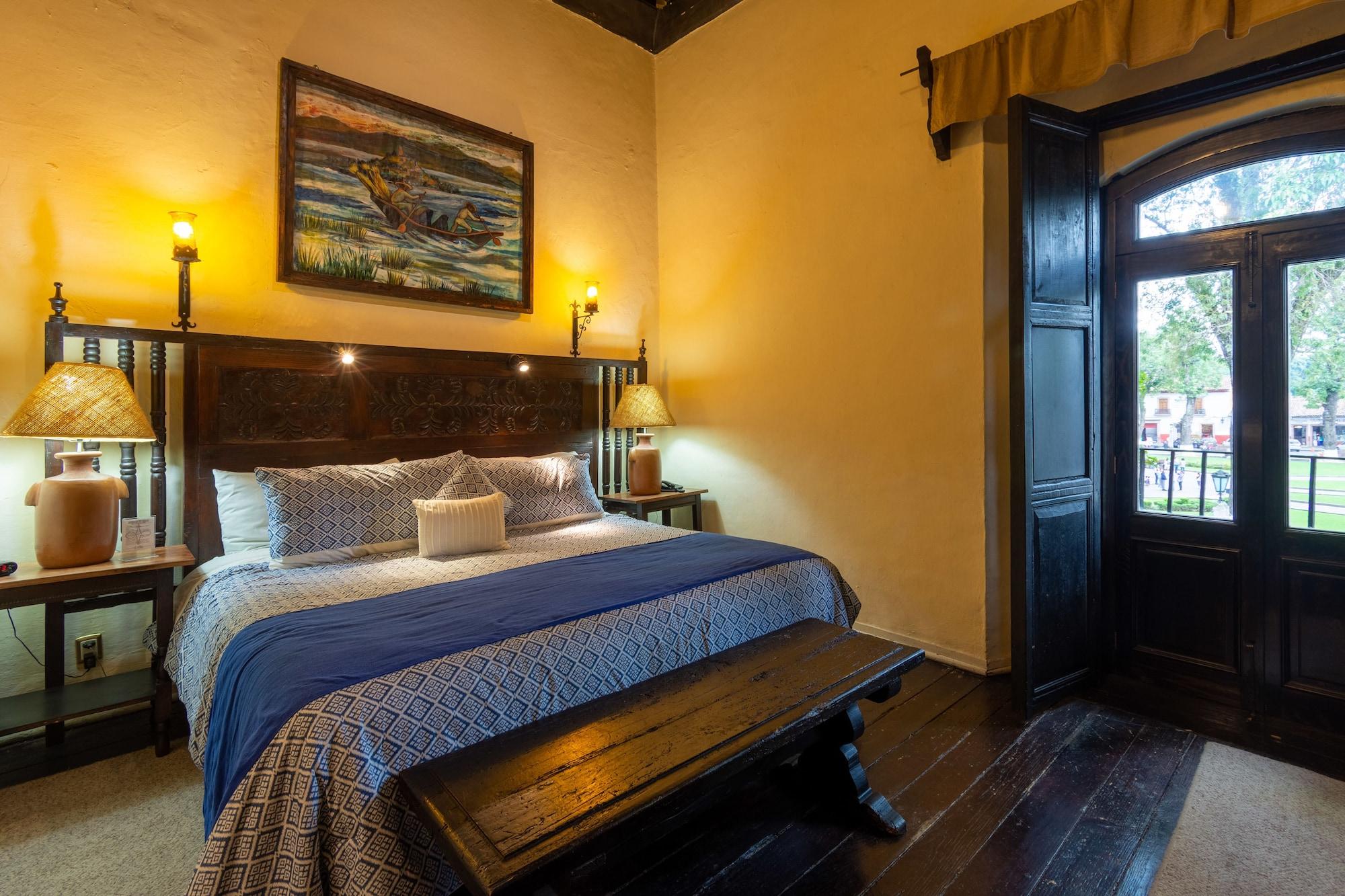 Hotel Mansion Iturbe Пацкуаро Экстерьер фото