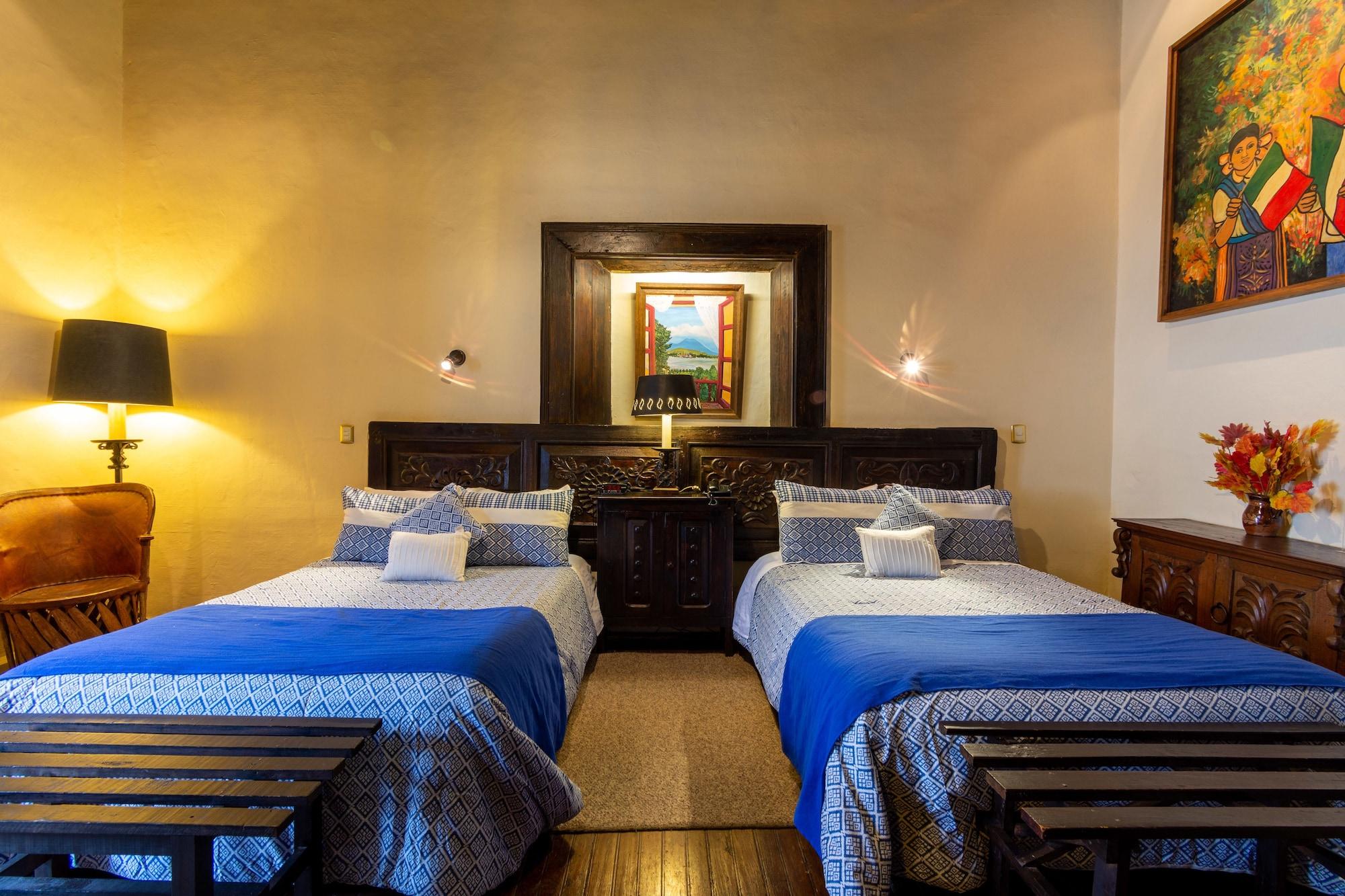 Hotel Mansion Iturbe Пацкуаро Экстерьер фото