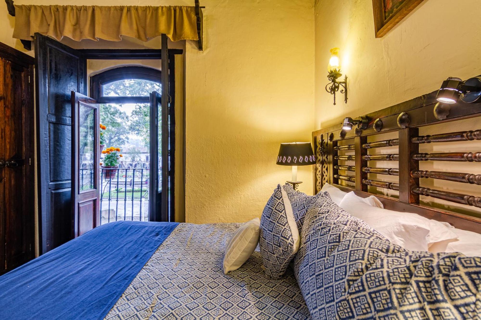 Hotel Mansion Iturbe Пацкуаро Экстерьер фото